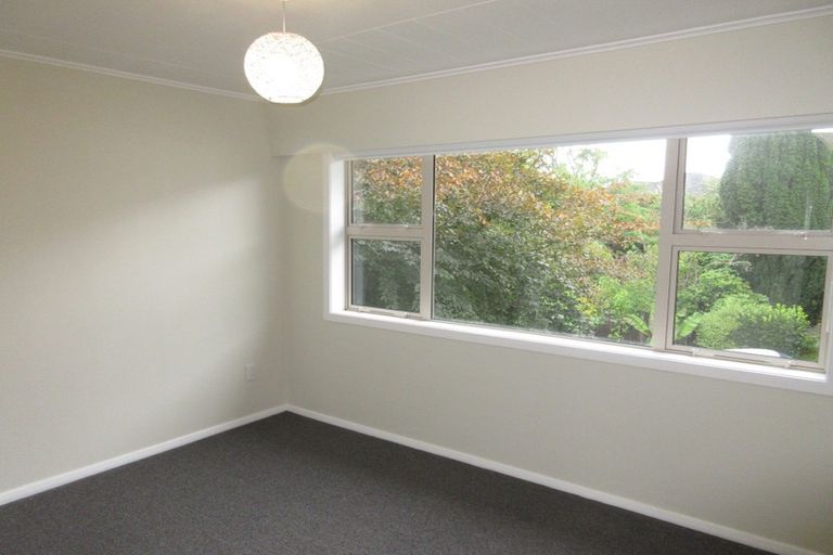 Photo of property in 15 Kowhai Grove, Raumati Beach, Paraparaumu, 5032