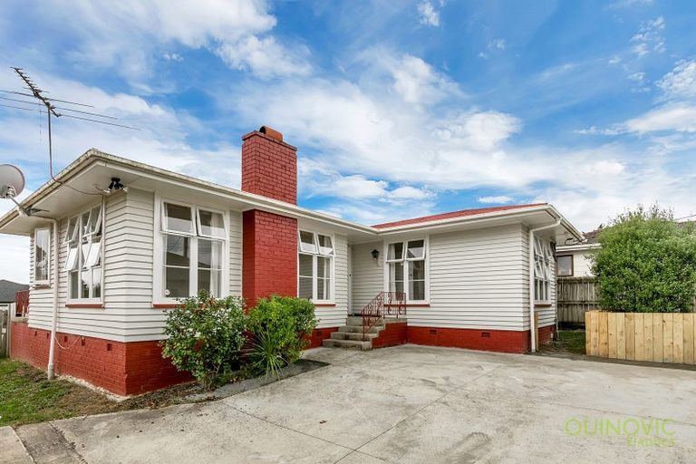 Photo of property in 469 Swanson Road, Ranui, Auckland, 0612