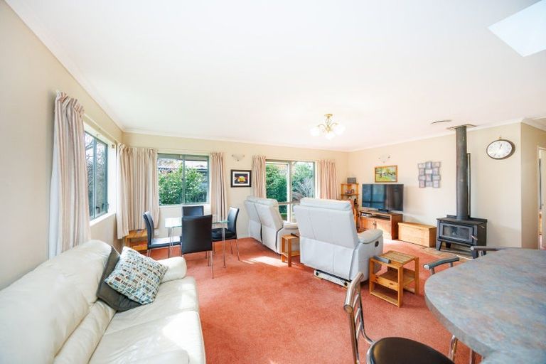 Photo of property in 14 Douglas Square, Rongotea, 4476