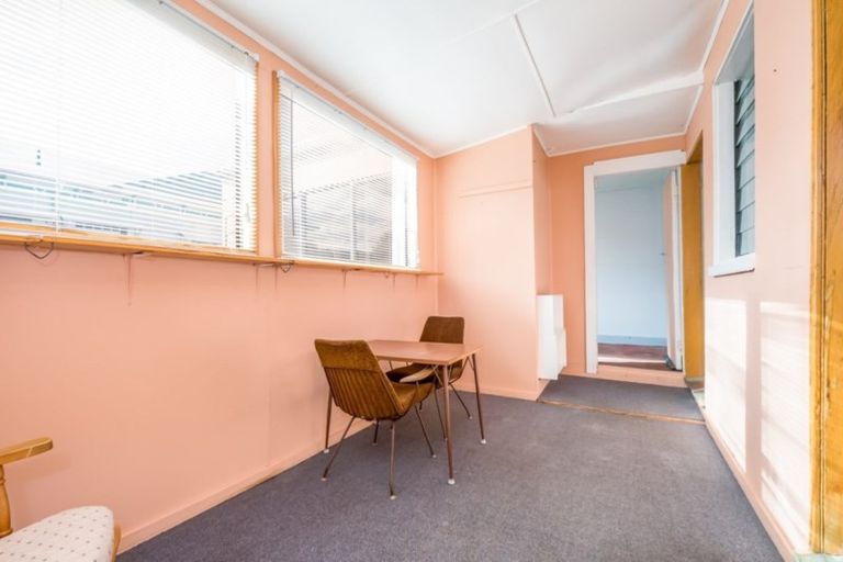 Photo of property in 11 Bay Street, Petone, Lower Hutt, 5012