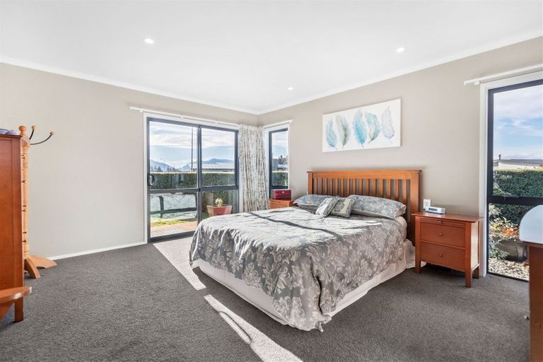 Photo of property in 5 Nancy Lane, Wanaka, 9305