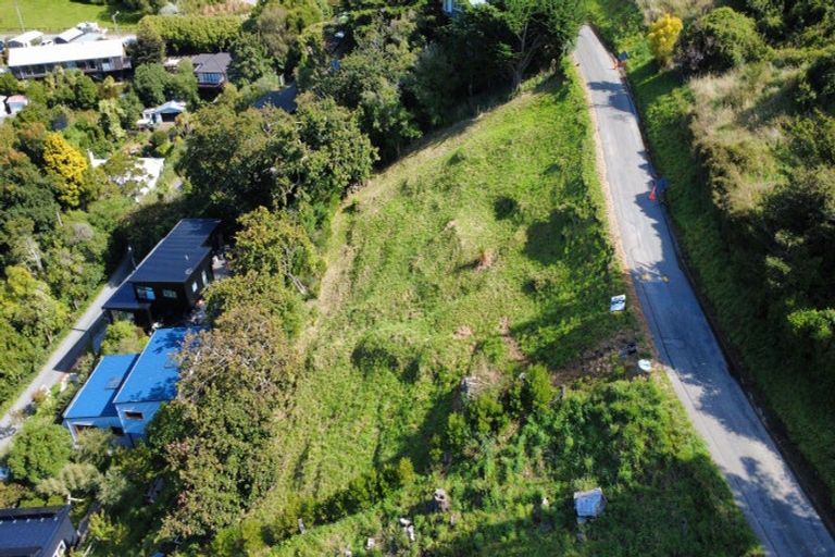 Photo of property in 11 Harmans Road, Lyttelton, 8082