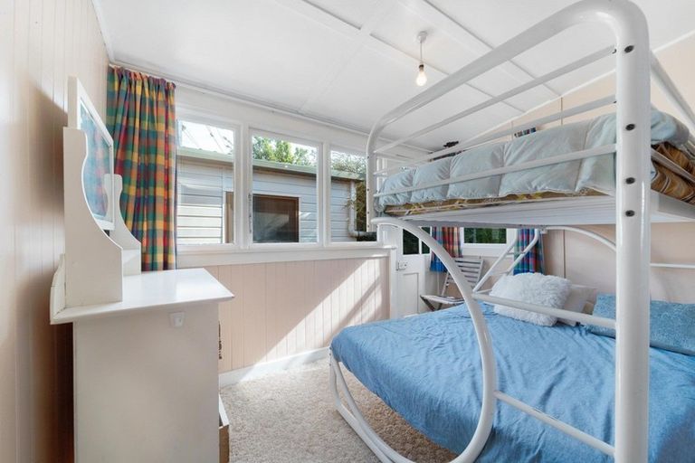 Photo of property in 66 Lakeview Terrace, Lake Hawea, Wanaka, 9382