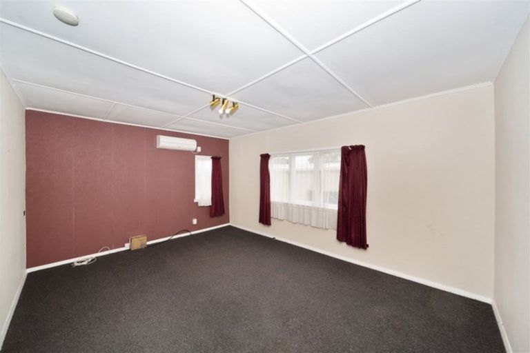 Photo of property in 419 Waihi Road, Normanby, Hawera, 4614