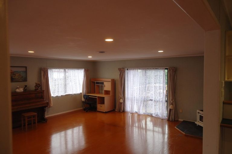 Photo of property in 17 Macmillan Street, Katikati, 3129