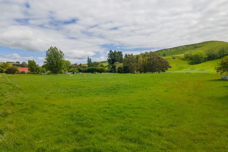 Photo of property in 32 Tokarahi-ngapara Road, Ngapara, Oamaru, 9494