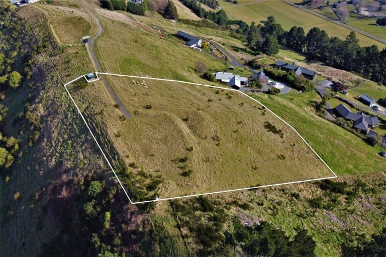Photo of property in 40 Trig Hill, Acacia Bay, Taupo, 3385