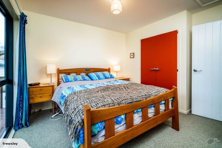 Photo of property in 26 Seaview Lane, Wainui, French Farm, 7582