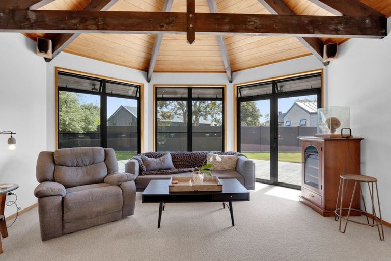 Photo of property in 218 Thornton Road, Cambridge, 3434