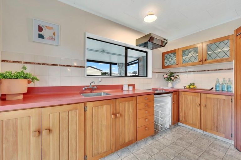 Photo of property in 6 Helena Way, The Wood, Nelson, 7010