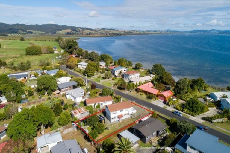Photo of property in 12 Manaia View Road, One Tree Point, 0118