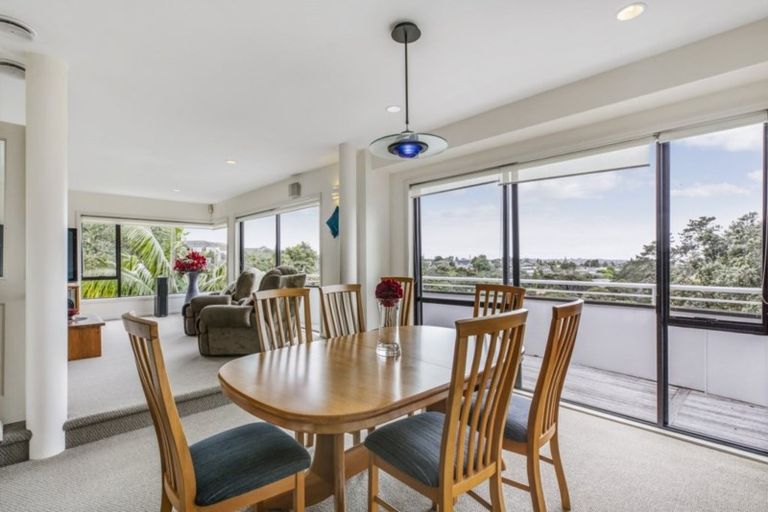 Photo of property in 29 Speedy Crescent, Hillcrest, Auckland, 0627