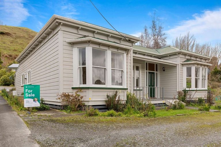 Photo of property in 5a Ongo Road, Hunterville, 4730