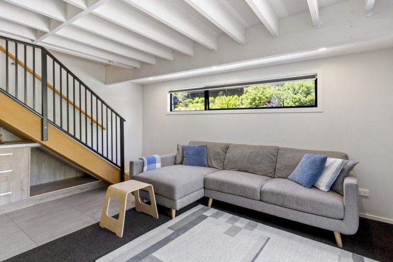 Photo of property in 6 Mackinnon Terrace, Sunshine Bay, Queenstown, 9300