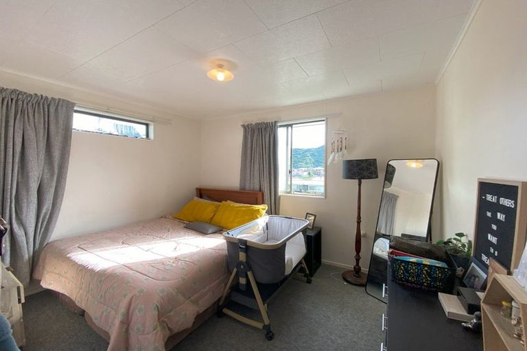 Photo of property in 57 Milton Terrace, Picton, 7220