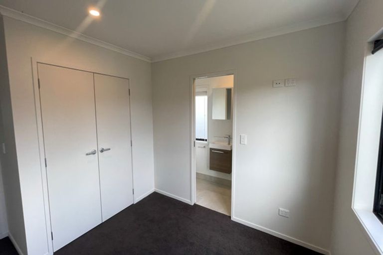 Photo of property in 14 Washer Road, Omata, New Plymouth, 4374