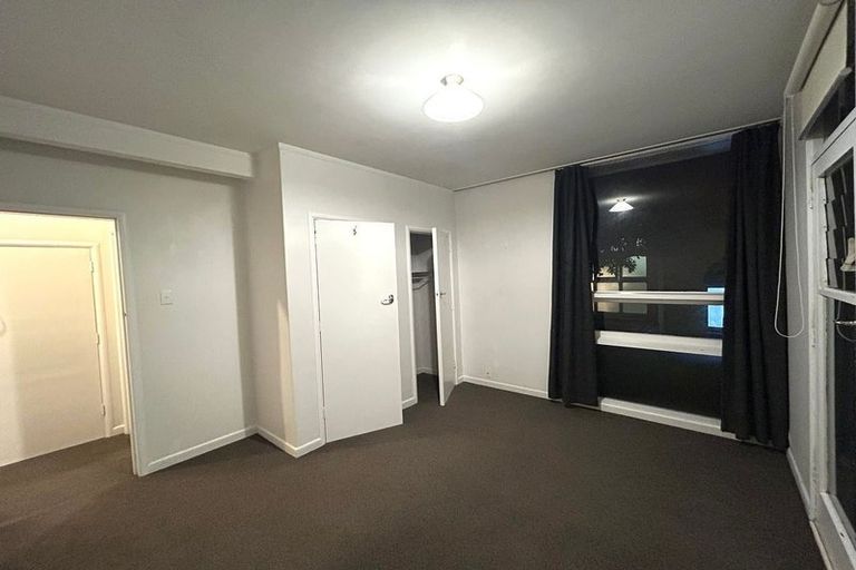 Photo of property in 133b Glenmore Street, Kelburn, Wellington, 6012