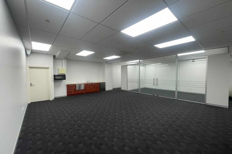 Photo of property in Heards Building, 303/2 Ruskin Street, Parnell, Auckland, 1052