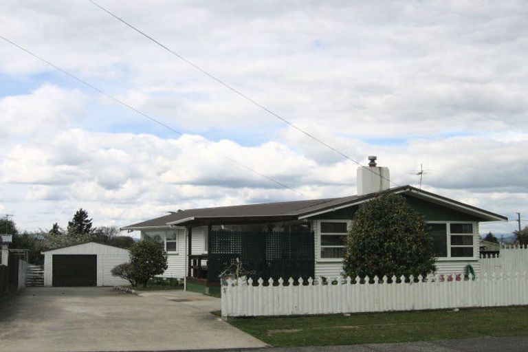 Photo of property in 5 Mallard Drive, Selwyn Heights, Rotorua, 3015