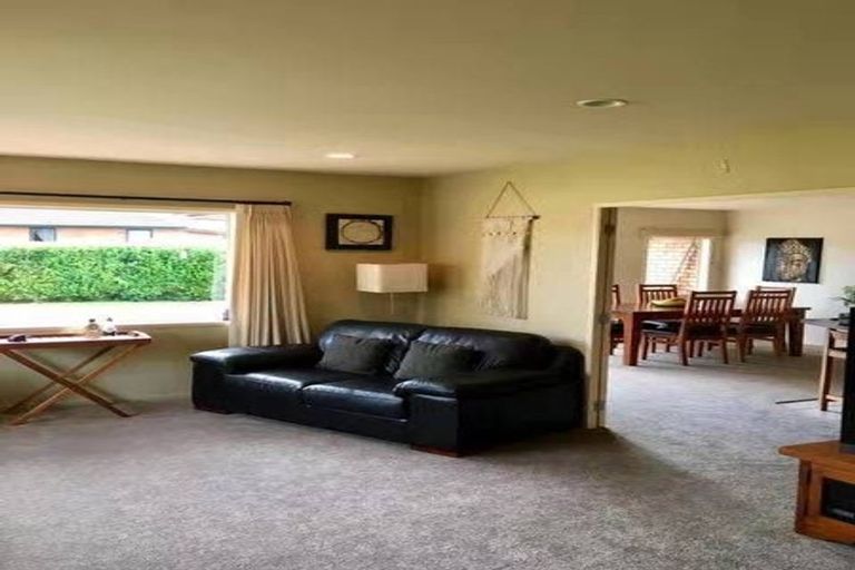 Photo of property in 59 Saint James Drive, Huntington, Hamilton, 3210