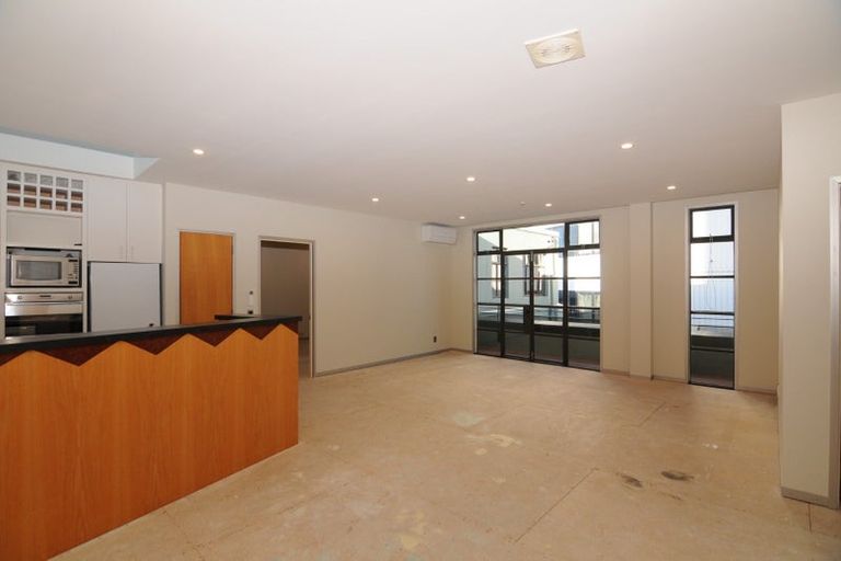 Photo of property in Dominion Apartments, 28/80 Victoria Street, Wellington Central, Wellington, 6011