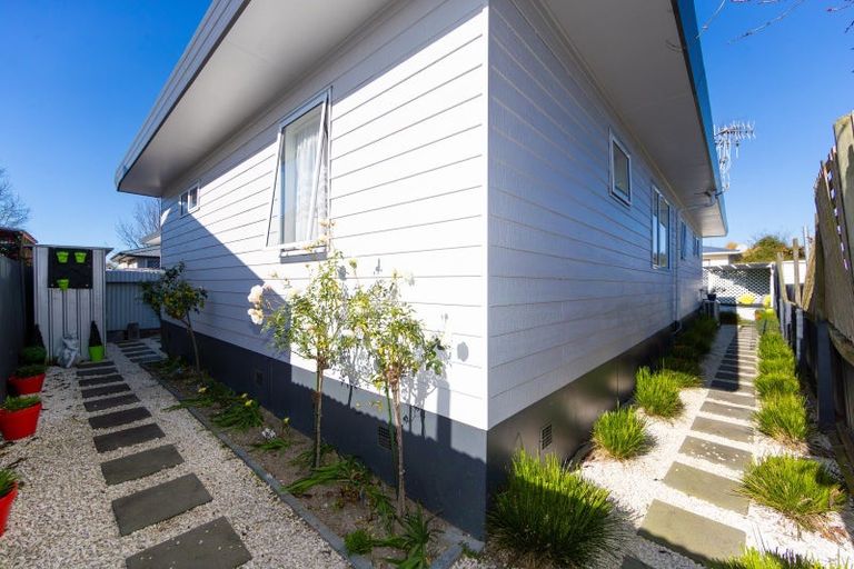 Photo of property in 3/909 Clive Street, Akina, Hastings, 4122