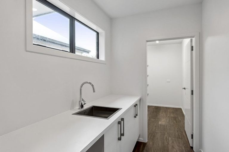 Photo of property in 47 Hudson Place, Paraparaumu, 5032