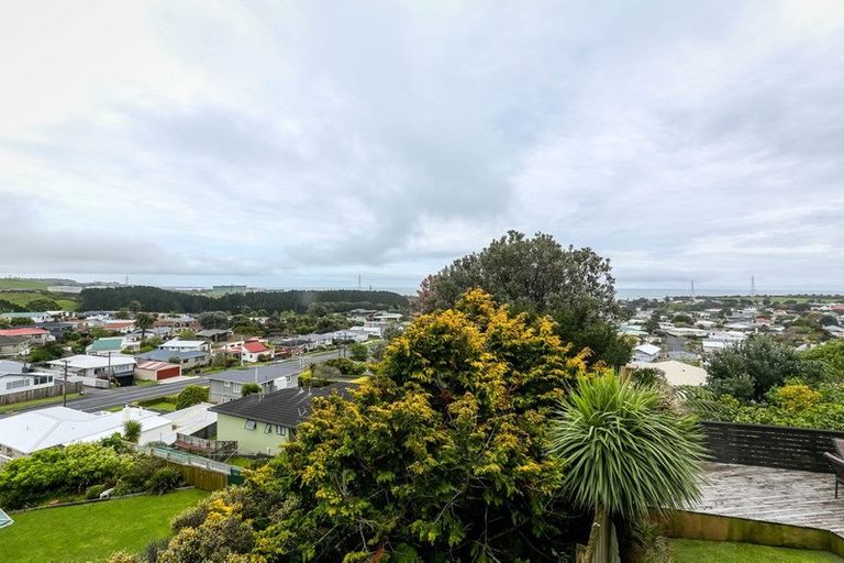 Photo of property in 11 Crownhill Street, Spotswood, New Plymouth, 4310