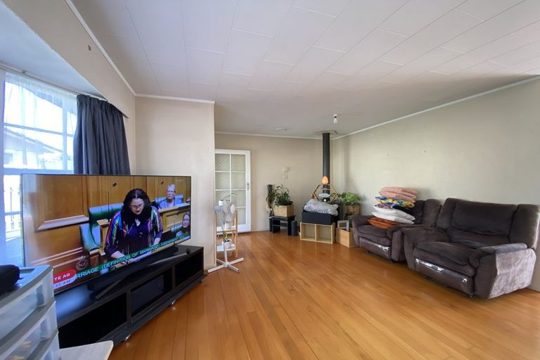 Photo of property in 27 Astor Place, Manurewa, Auckland, 2102