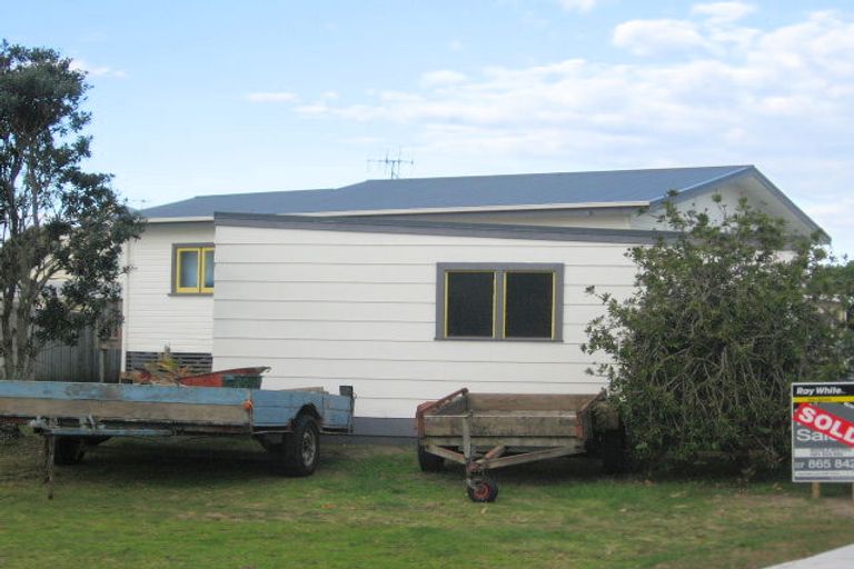 Photo of property in 304a Given Avenue, Whangamata, 3620