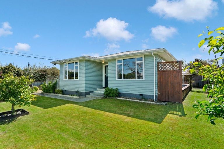 Photo of property in 52 East Street, Greytown, 5712