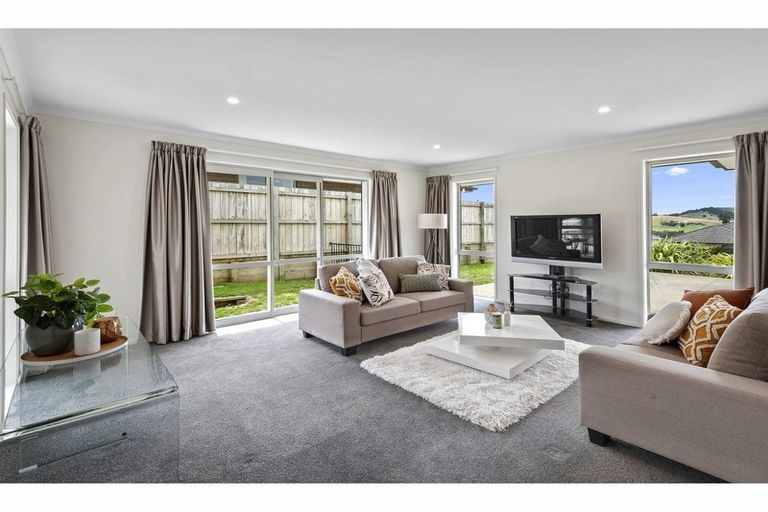 Photo of property in 39 Wairau Drive, Tikipunga, Whangarei, 0112