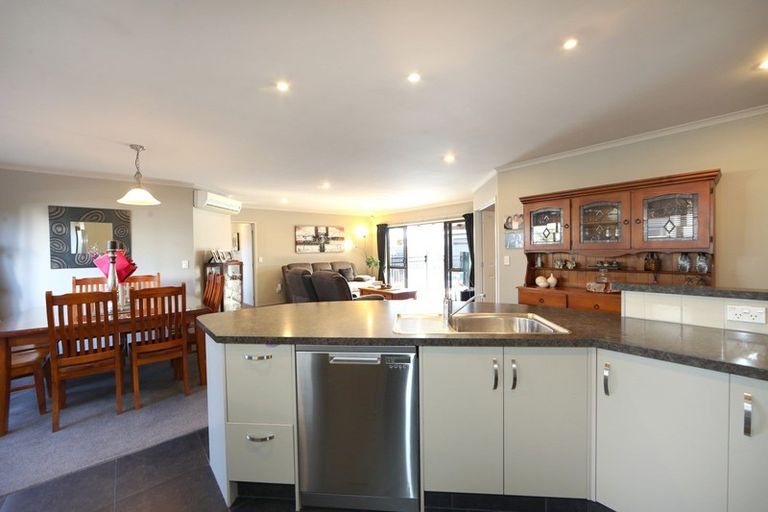 Photo of property in 12 Inglis Place, Mahora, Hastings, 4120