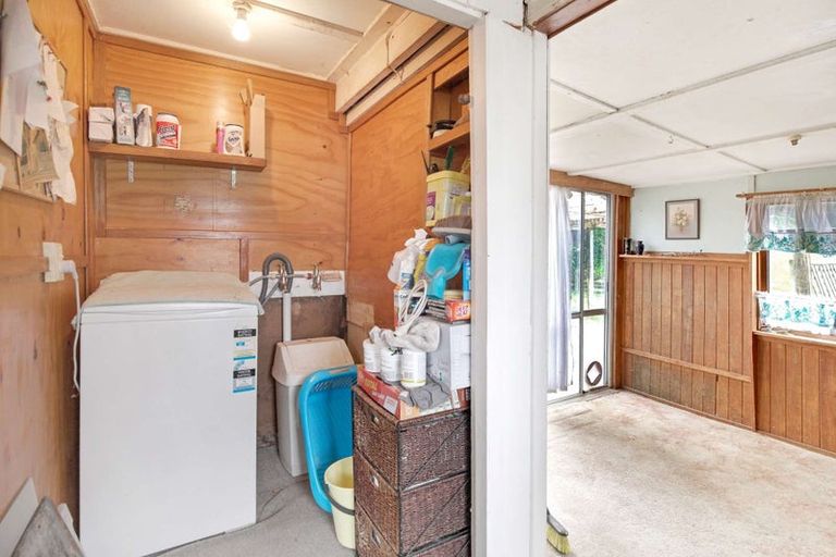 Photo of property in 94 Cornfoot Street, Castlecliff, Whanganui, 4501