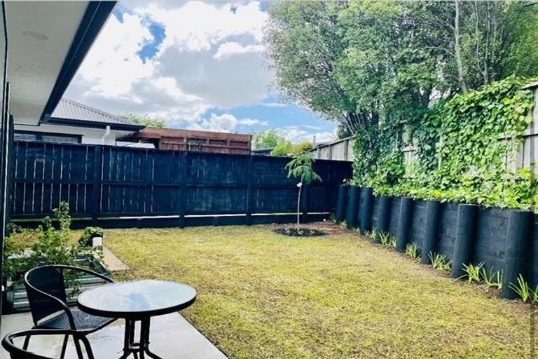 Photo of property in 1/21 Maccallum Court, Rototuna, Hamilton, 3210