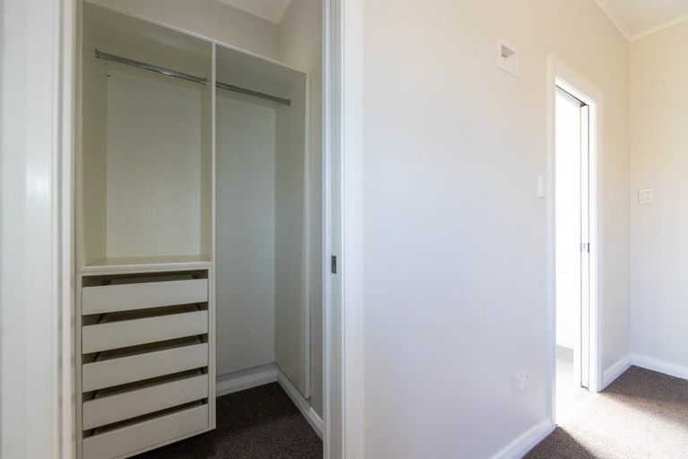 Photo of property in 35 Nuffield Avenue, Marewa, Napier, 4110