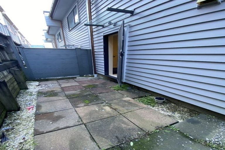 Photo of property in Greenwich Apartments, 16/3 Burton Street, Grafton, Auckland, 1010