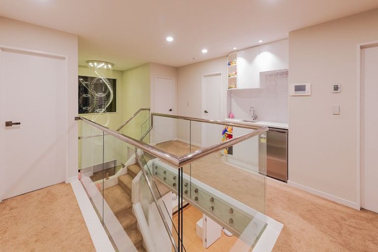 Photo of property in 21 Quattro Avenue, Flat Bush, Auckland, 2019