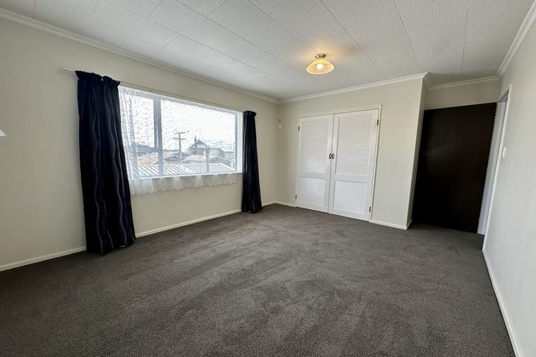 Photo of property in 21 Bulteel Street, New Plymouth, 4310
