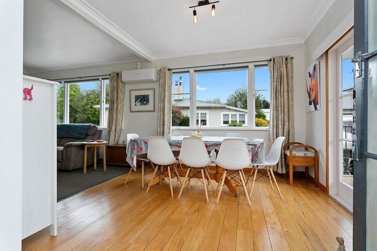 Photo of property in 38 Clare Street, Cambridge, 3434