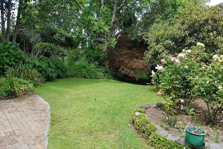 Photo of property in 50b Budleigh Street, Frankleigh Park, New Plymouth, 4310