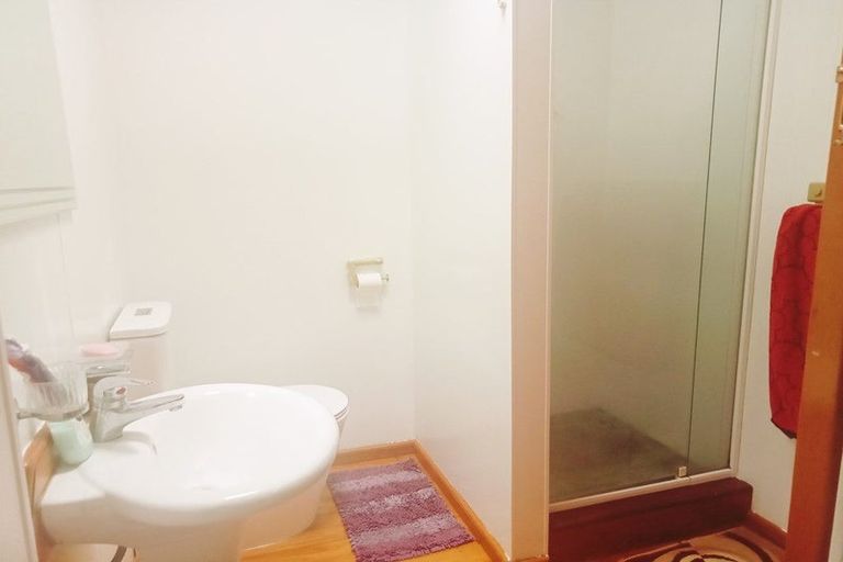 Photo of property in 2 Somme Road, Silverstream, Upper Hutt, 5019