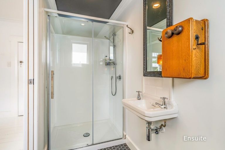 Photo of property in 57 Palmer Crescent, Silverstream, Upper Hutt, 5019