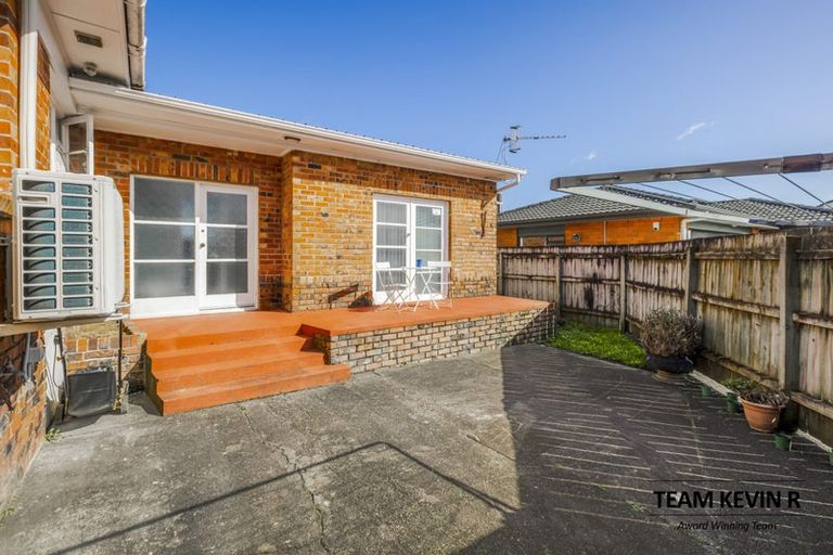 Photo of property in 51 Milton Road, Papatoetoe, Auckland, 2024