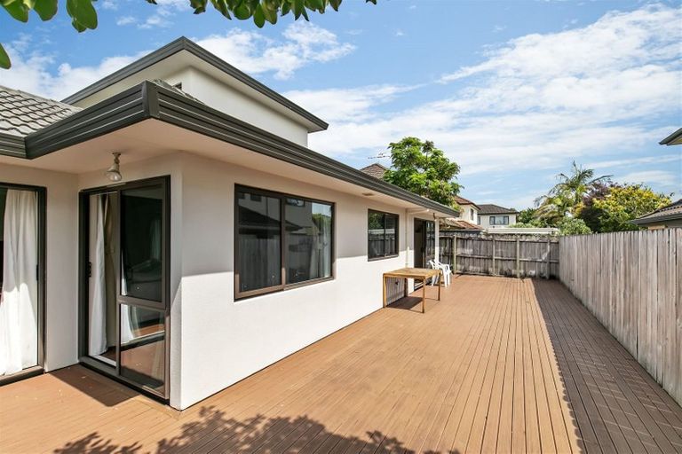 Photo of property in 9 Erne Crescent, East Tamaki, Auckland, 2016