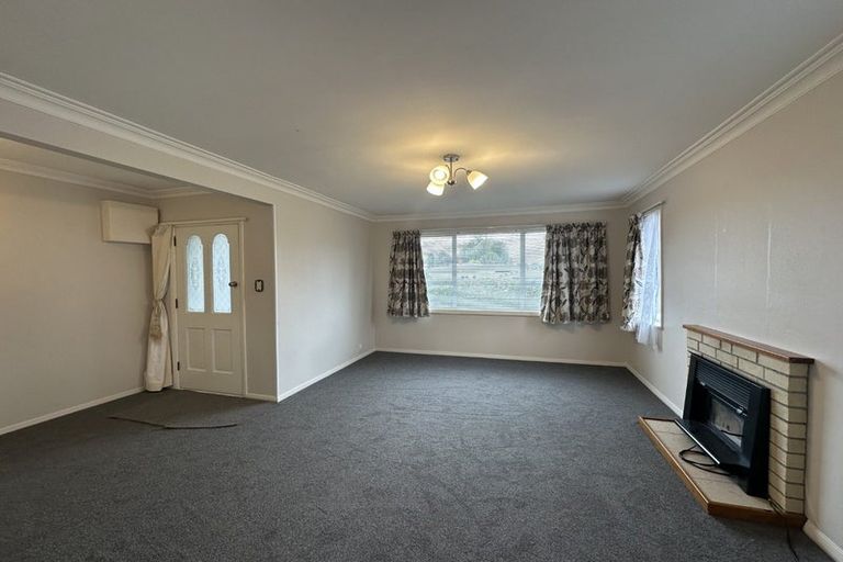 Photo of property in 160 Weraroa Road, Levin, 5510