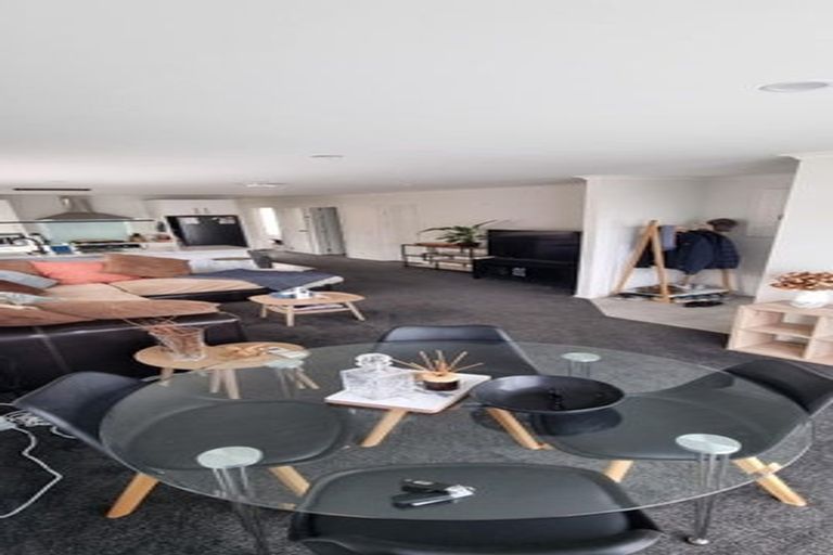 Photo of property in 21 Kutukutu Street, Takanini, 2112