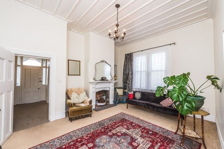 Photo of property in 17 Kelvin Street, Aramoho, Whanganui, 4500