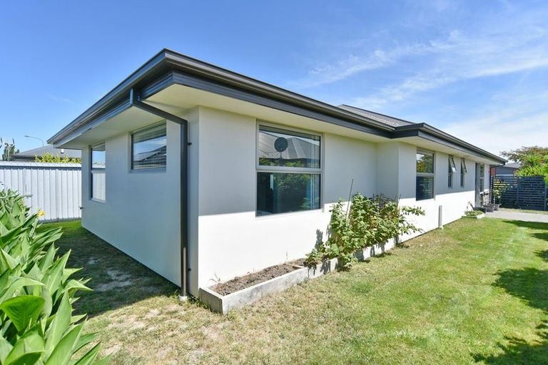 Photo of property in 13 Winterbourn Street, Kaiapoi, 7630