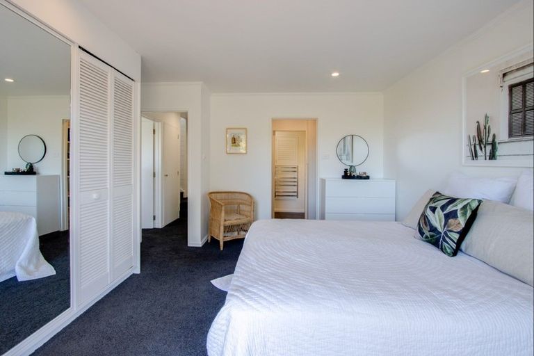 Photo of property in 7a Lucy Road, Bluff Hill, Napier, 4110